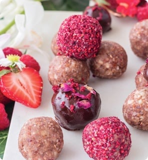 berry bliss balls